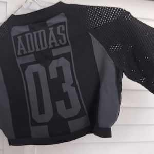 Gym-beach-street ready for action and attention! Vertical black and gray lucky#3